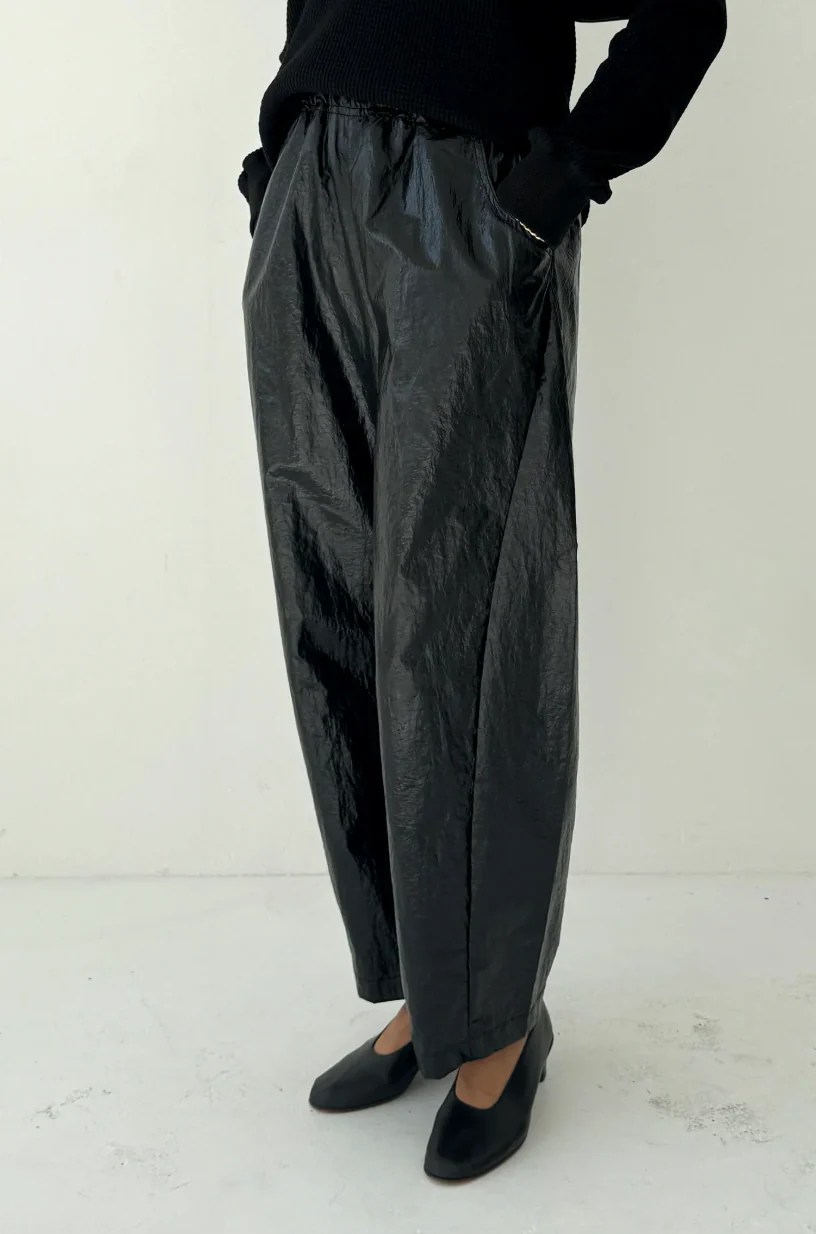 Liquid Nylon Arc Pants, Lacquer Black